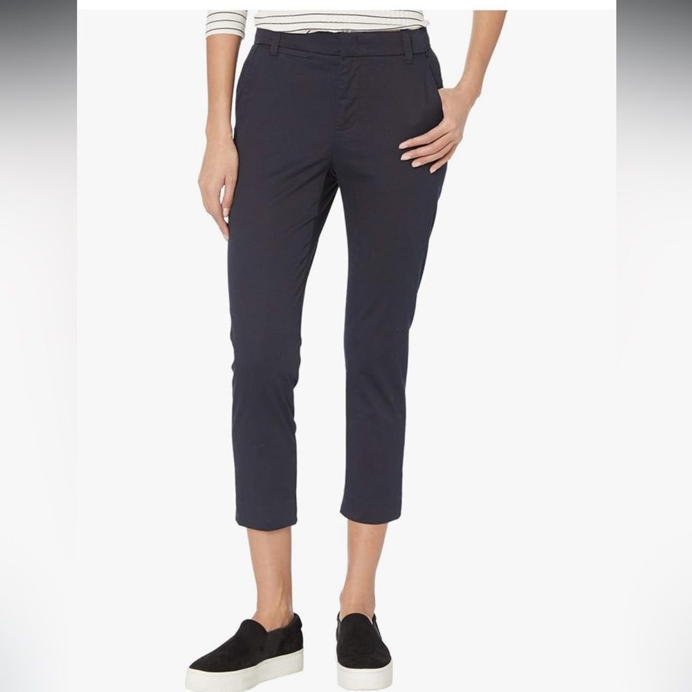 Vince Women’s Size 4 Navy Coin‎ Pocket Chino